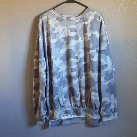 SALE❣camouflage Hi-Lo split sides to - Picture 6 of 11